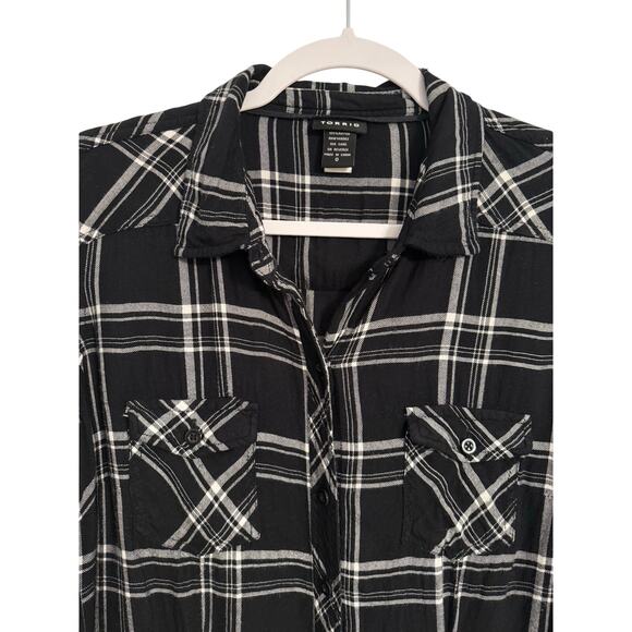 Torrid Womens L Boyfriend Camp Plaid Challis Soft Rayon Casual Button Down Shirt - Picture 3 of 9